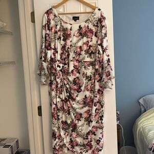 Rose Patterned Dress with sleeves. Brand New! Made by Connected Apparel.